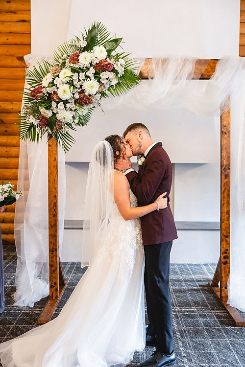 melindaandkeith-montreal-wedding-_2024_4784