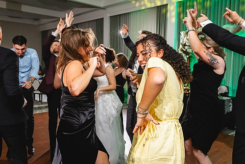 melindaandkeith-montreal-wedding-_2024_4827