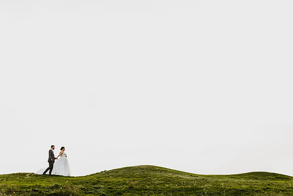 bride and groom on their wedding day in Montreal taken by photographers Melinda & Keith